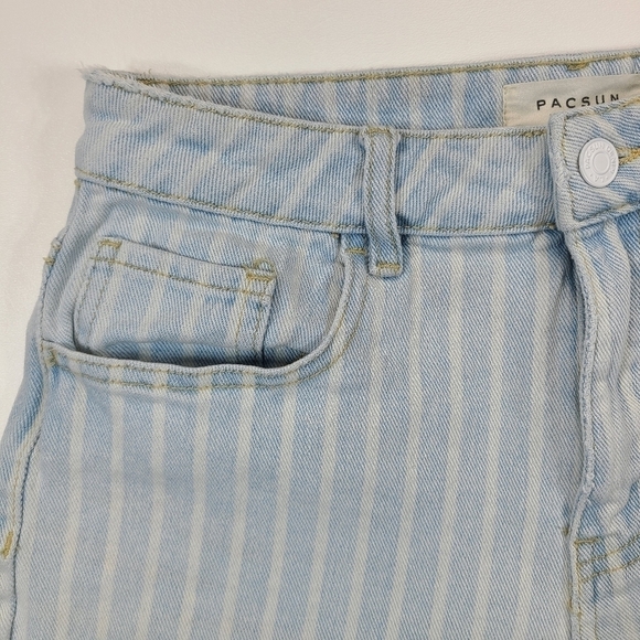 PacSun Mom Shorts Size 27 - Picture 4 of 16